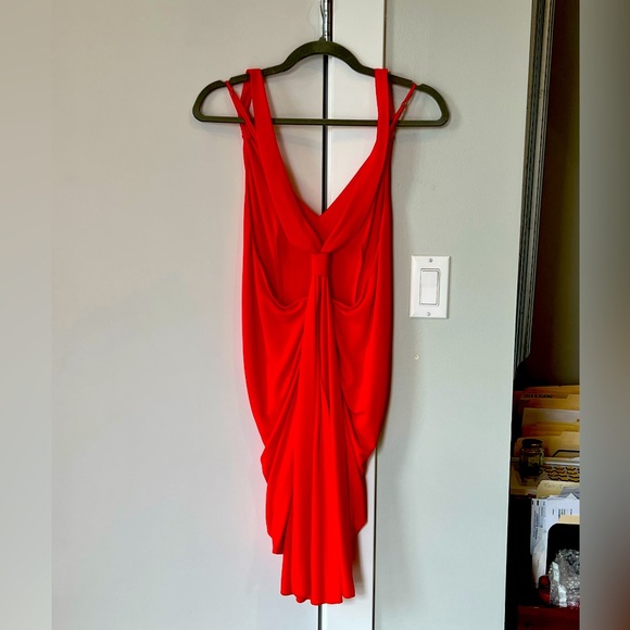 Beautiful, bright dress for any occasion. - Picture 4 of 5